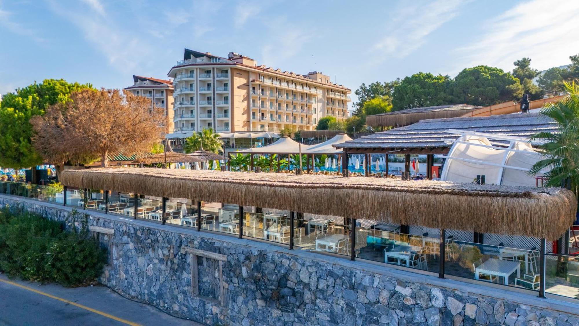 Ramada Resort Kusadasi & Golf Exterior photo