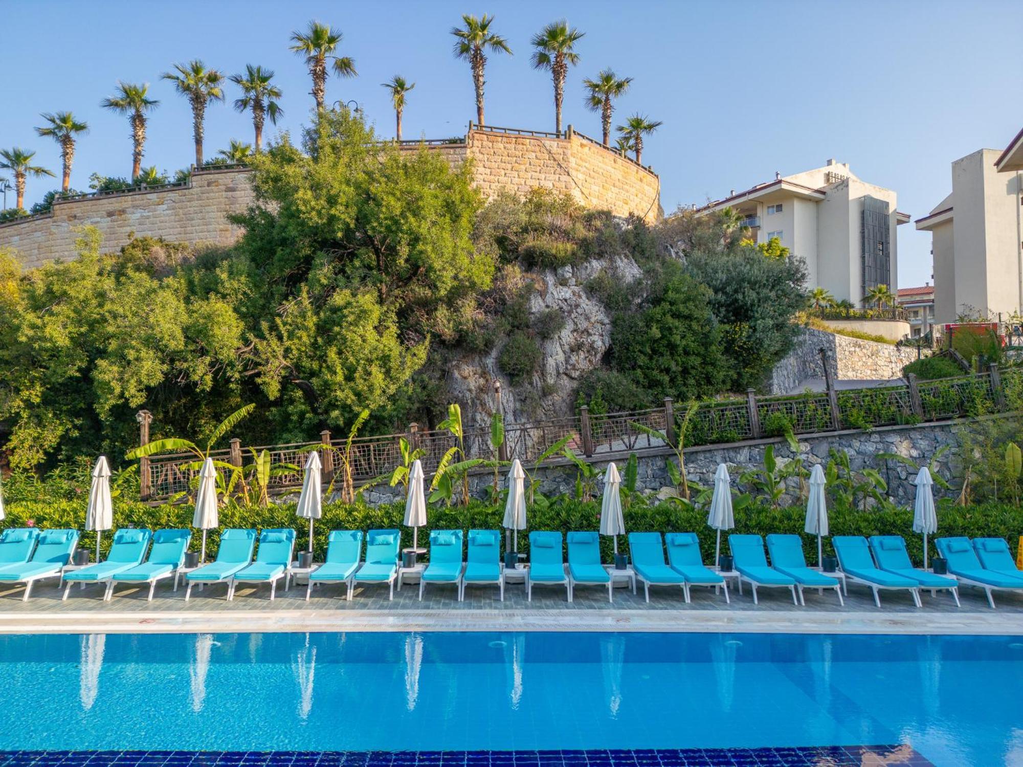 Ramada Resort Kusadasi & Golf Exterior photo A view of the hotel