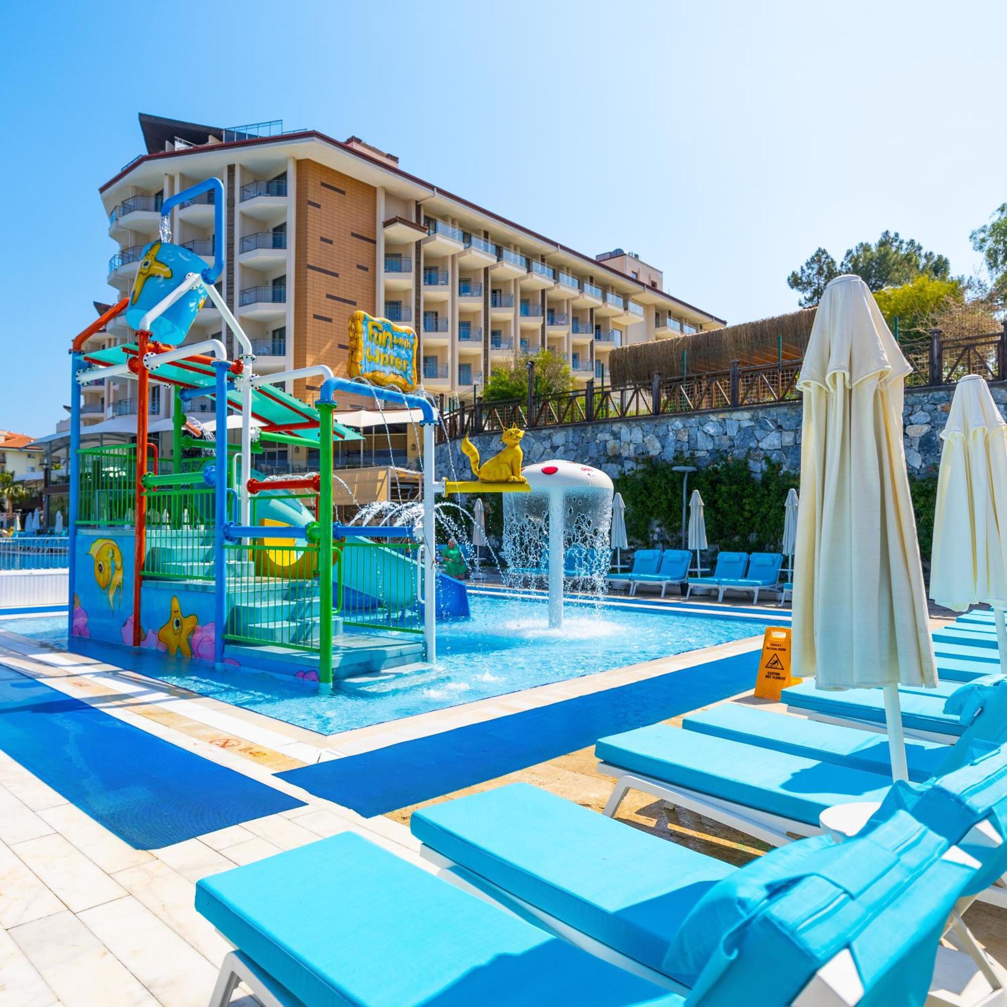 Ramada Resort Kusadasi & Golf Exterior photo