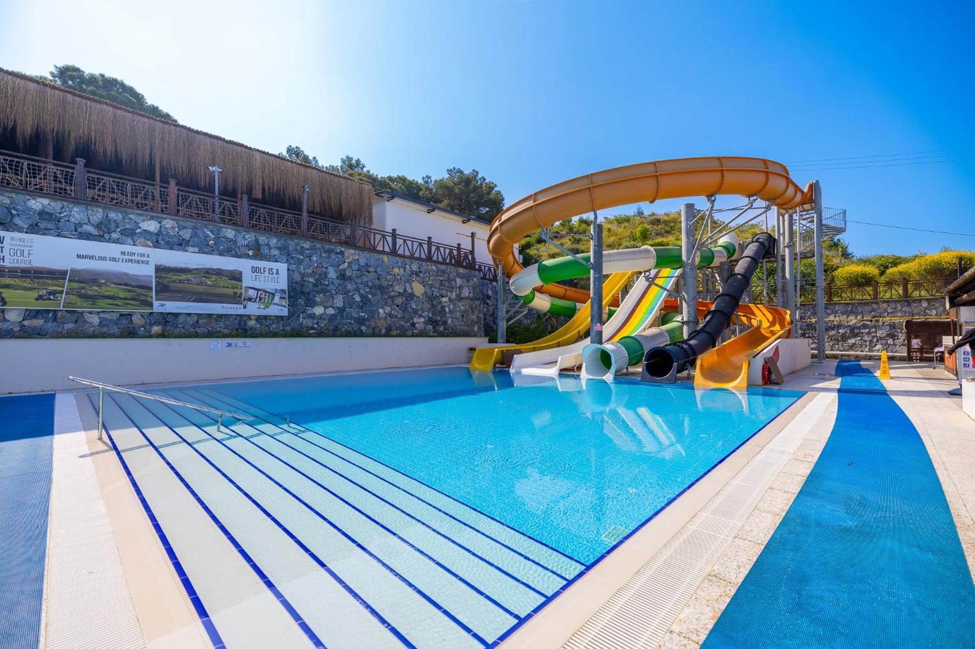 Ramada Resort Kusadasi & Golf Exterior photo Water park